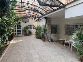 Charming Apartment in Shmeisani